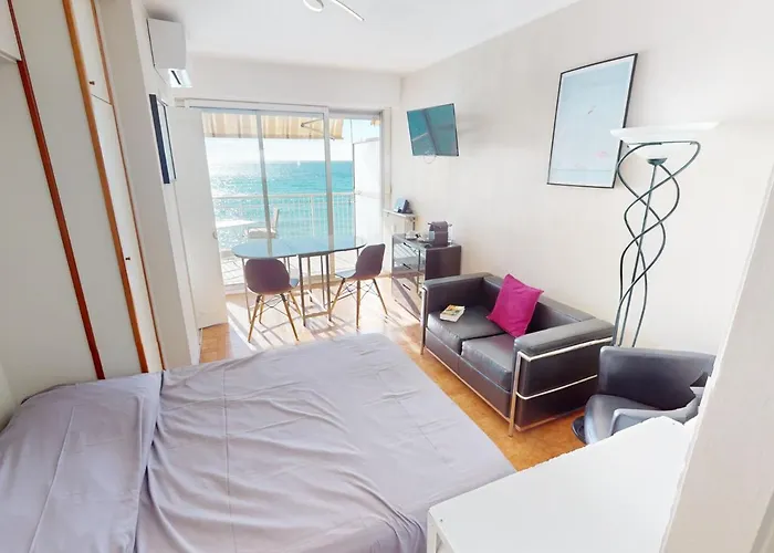 Climatise Avec Terrasse Face Mer, Wifi Inclus - Fr-1-196-346 Menton